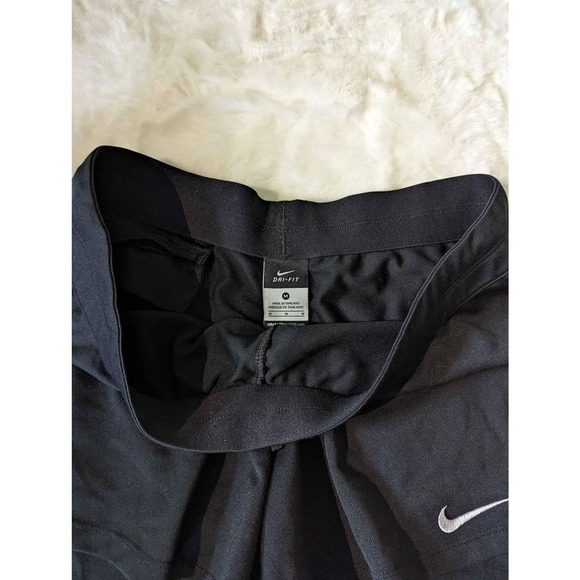 Nike Dri-Fit Active Shorts Women's Size Medium - Picture 2 of 3